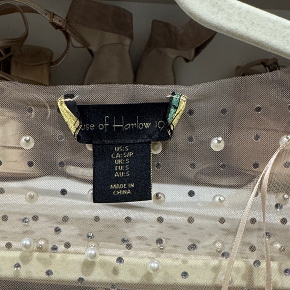 House of Harlow 1960 Gold and Cream Long Sleeve Dress - Picture 2 of 4